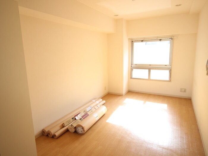 物件内観写真11　(居室)