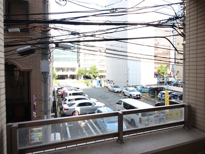 物件内観写真18　(室内からの展望)