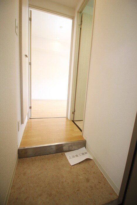物件内観写真19　(廊下)