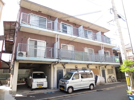 三ツ川マンション外観写真