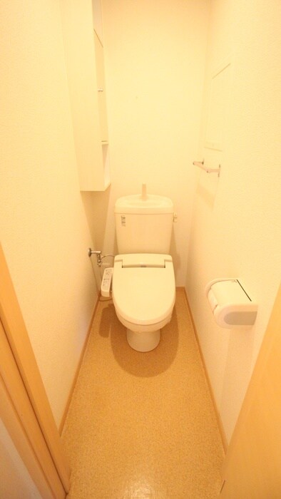 物件内観写真7　(トイレ)