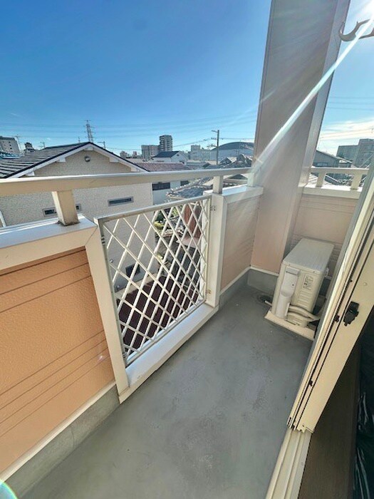 物件内観写真21　(室内からの展望)