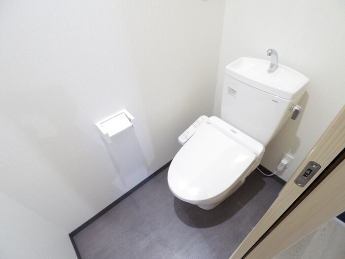 物件内観写真14　(トイレ)