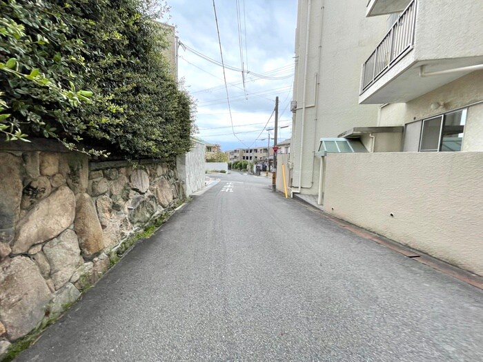 物件外観写真6　(周辺環境)