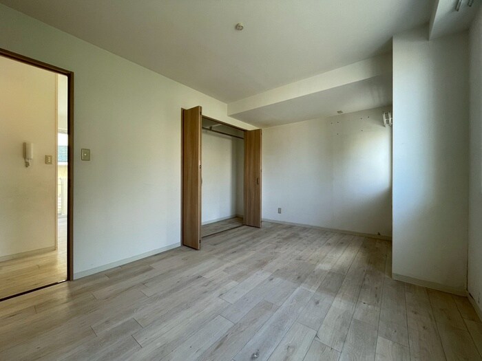 物件内観写真21　(居室)