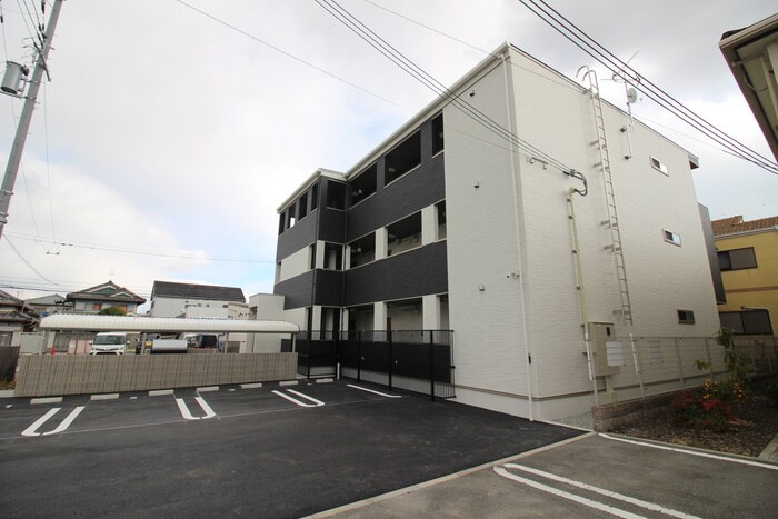 物件外観写真6　(外観写真)