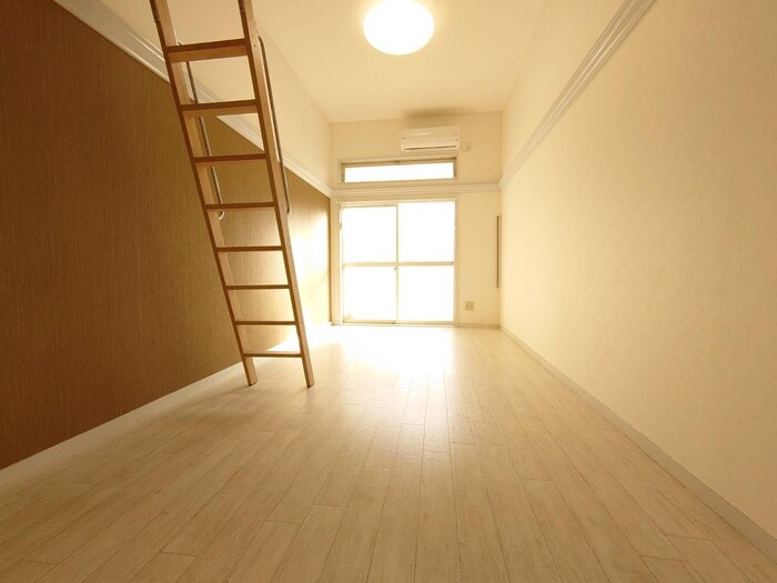 物件内観写真7　(居室)