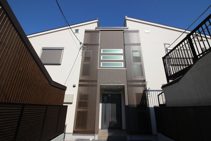 物件外観写真1　(外観写真)