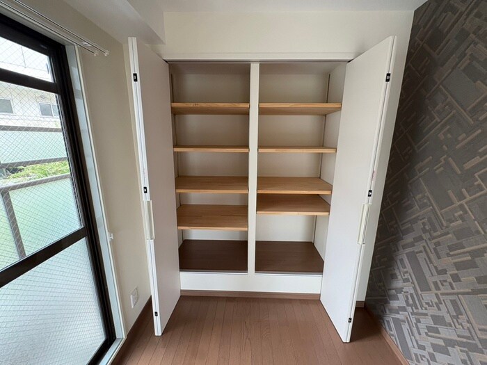 物件内観写真16　(収納)