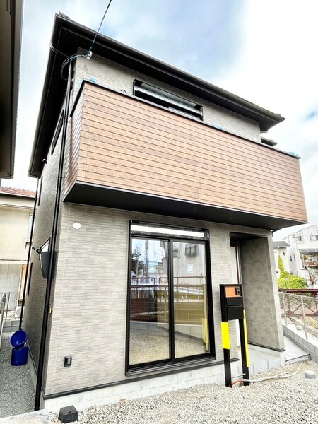 尼崎市塚口戸建　Ｂ棟外観写真