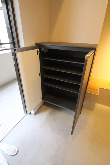 物件内観写真17　(靴箱)