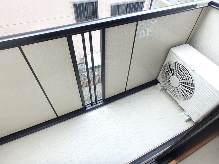 物件内観写真9　(ベランダ・バルコニー)