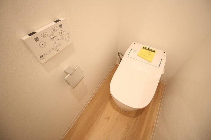 物件内観写真13　(トイレ)