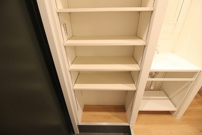 物件内観写真16　(靴箱)