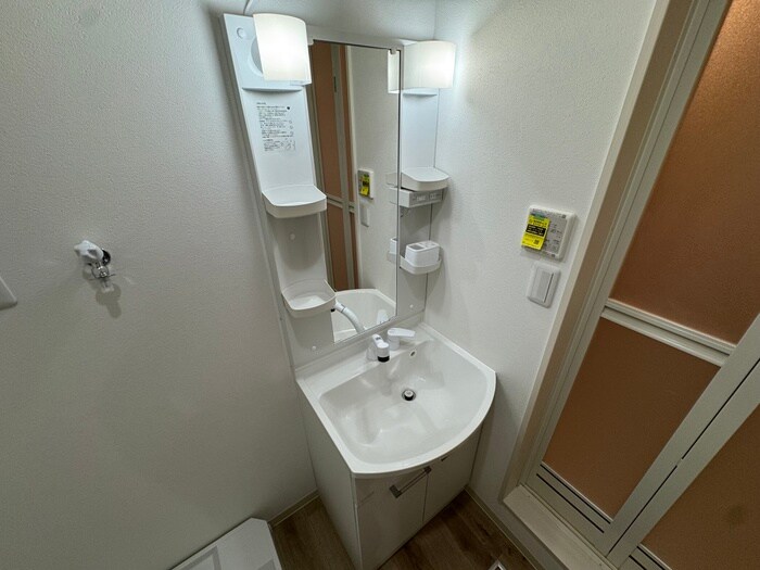 物件内観写真9　(洗面)