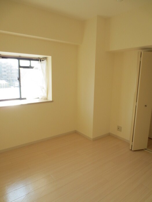 物件内観写真11　(居室)