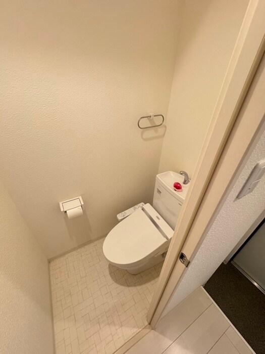 物件内観写真10　(トイレ)
