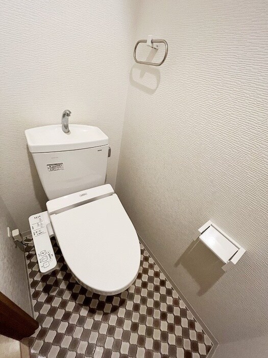 物件内観写真11　(トイレ)