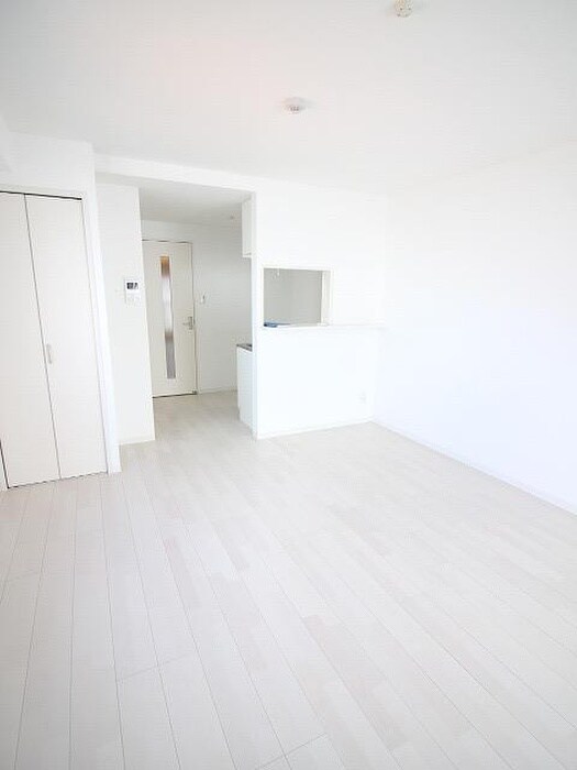 物件内観写真11　(居室)