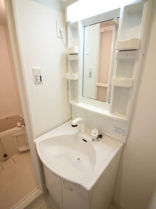 物件内観写真16　(洗面)