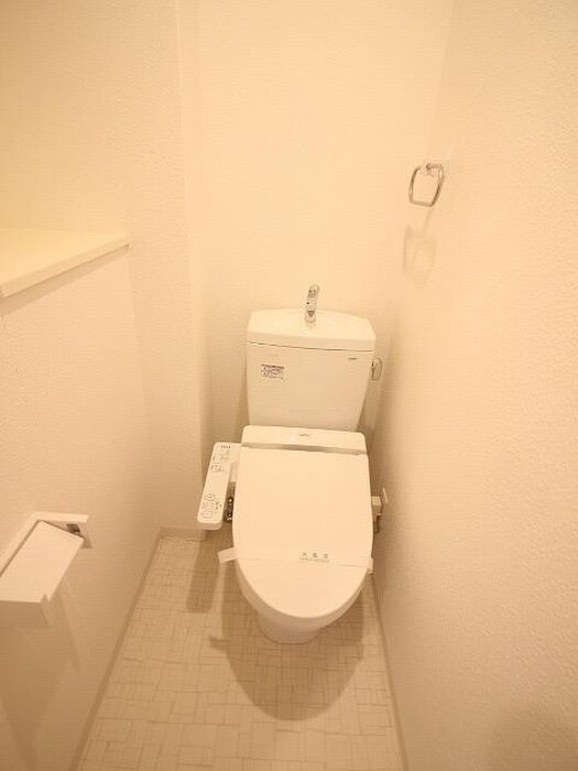 物件内観写真18　(トイレ)