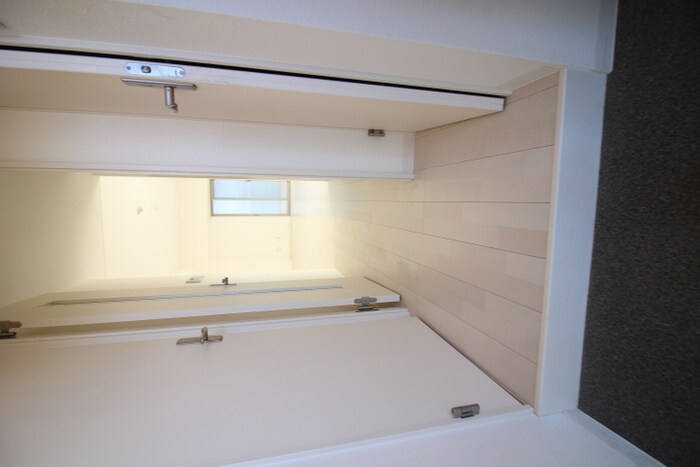 物件内観写真21　(廊下)