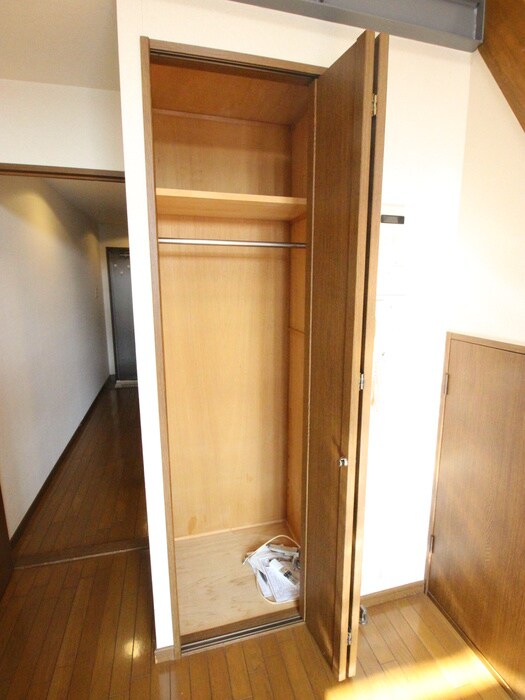 物件内観写真11　(収納)