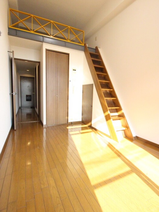 物件内観写真14　(居室)