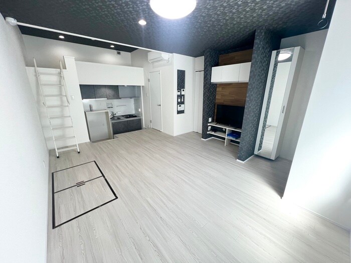 物件内観写真4　(居室)