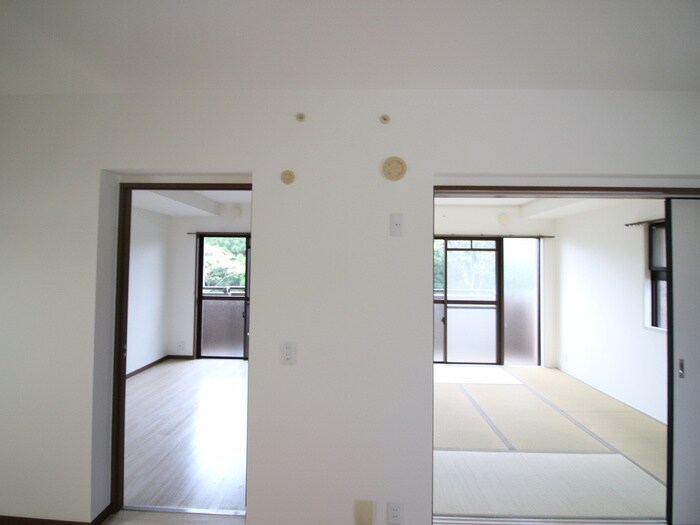 物件内観写真21　(居室)