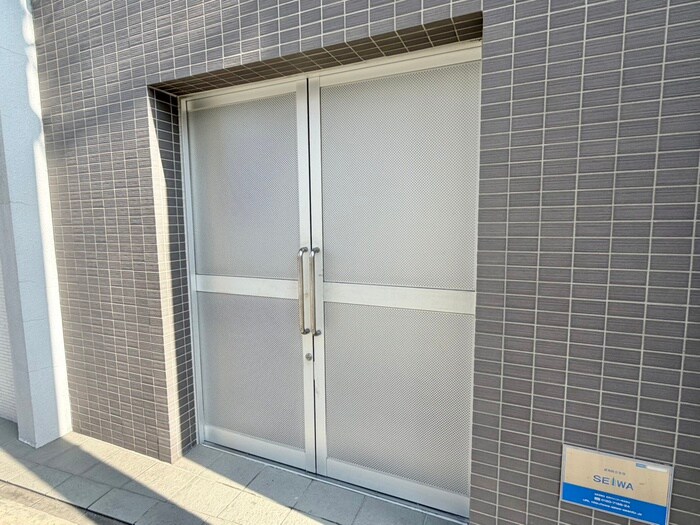 物件外観写真4　(建物設備)