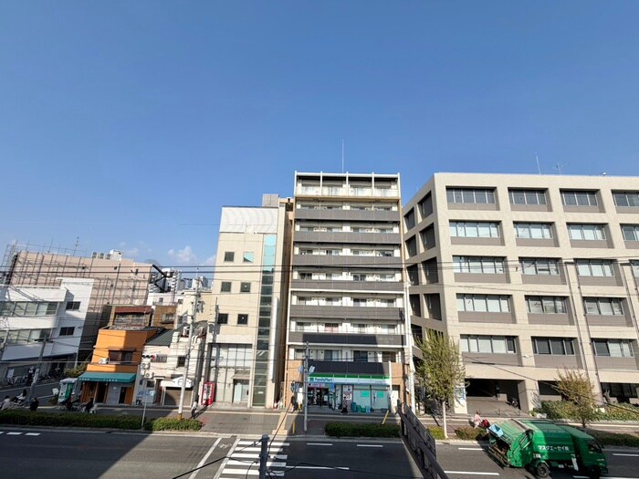 物件内観写真15　(室内からの展望)