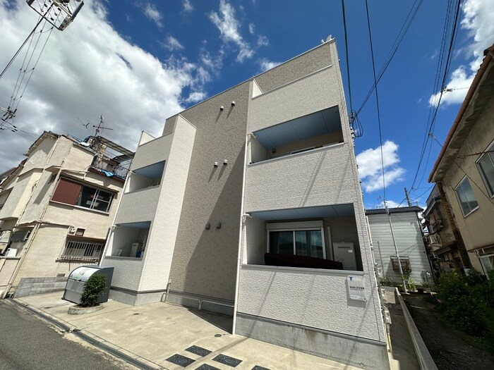 物件外観写真1　(外観写真)