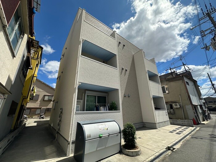 物件外観写真2　(外観写真)