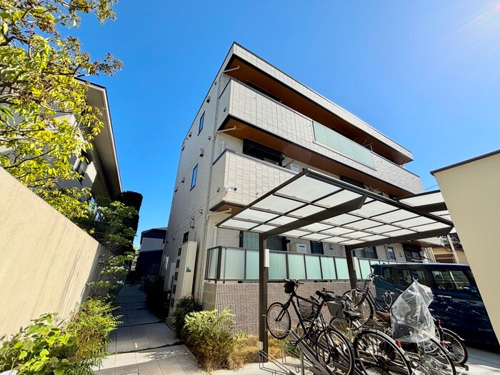 物件外観写真1　(外観写真)