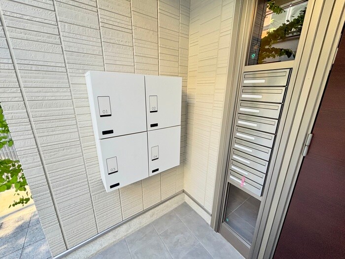 物件外観写真6　(建物設備)