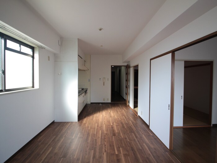 物件内観写真7　(居室)