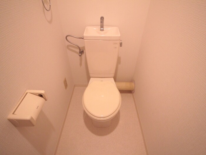 物件内観写真11　(トイレ)