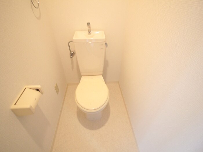 物件内観写真14　(トイレ)