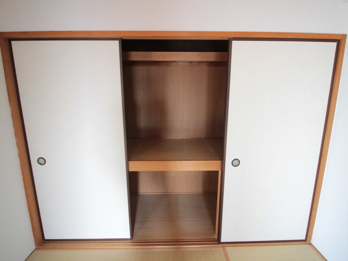 物件内観写真15　(収納)