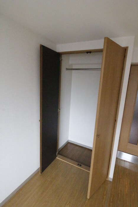 物件内観写真9　(収納)