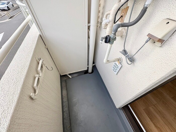 物件内観写真14　(洗濯機置場)