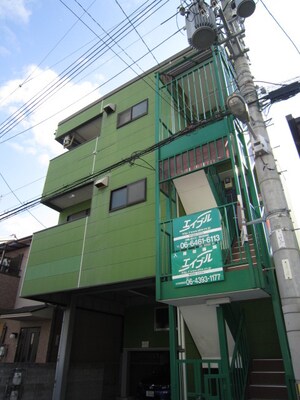 ハ－バ－グリ－ン外観写真