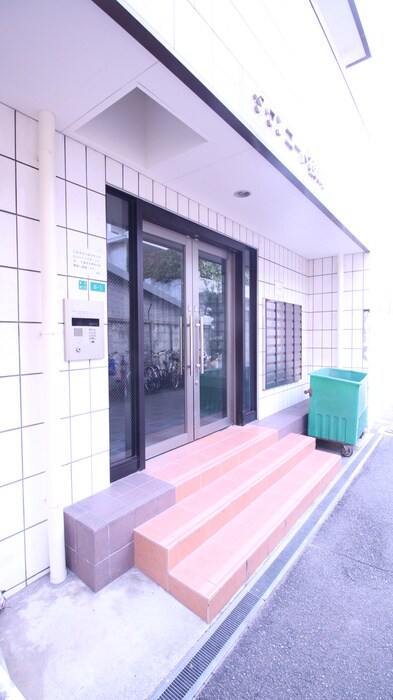 タウンコート桜川の物件外観写真