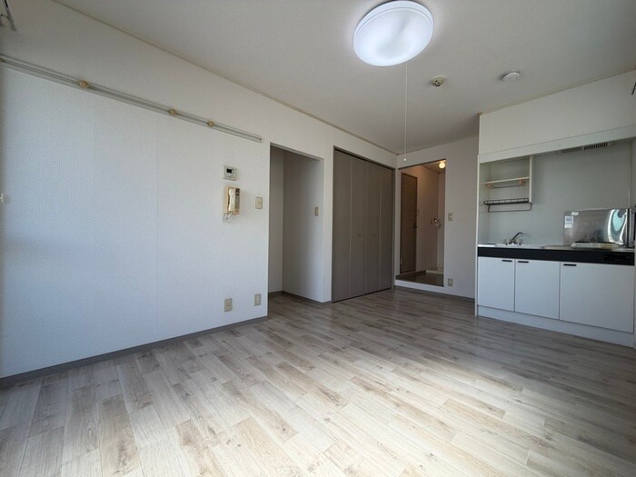 物件内観写真19　(居室)