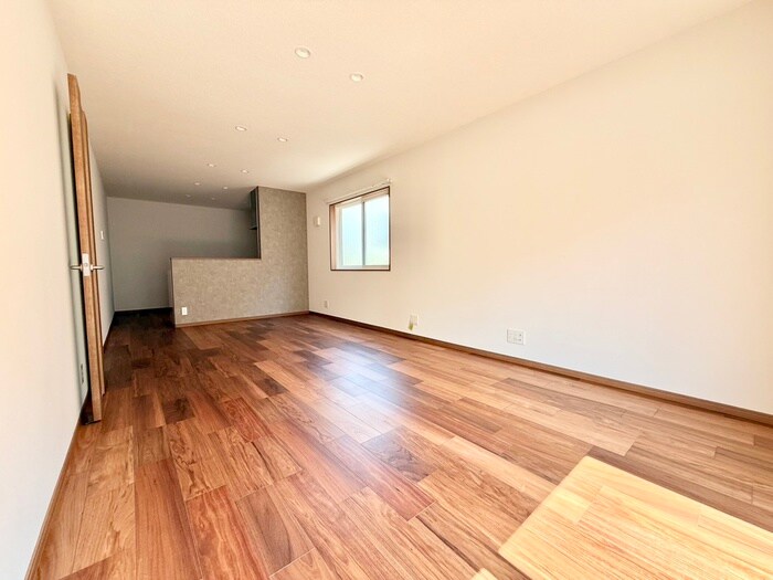 物件内観写真20　(居室)