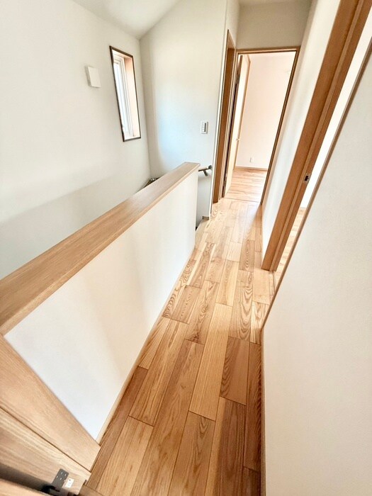 物件内観写真21　(廊下)
