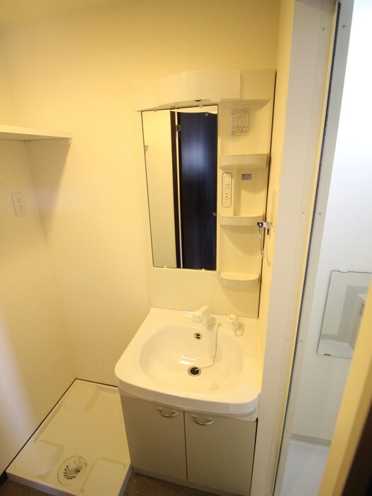 物件内観写真12　(洗面)