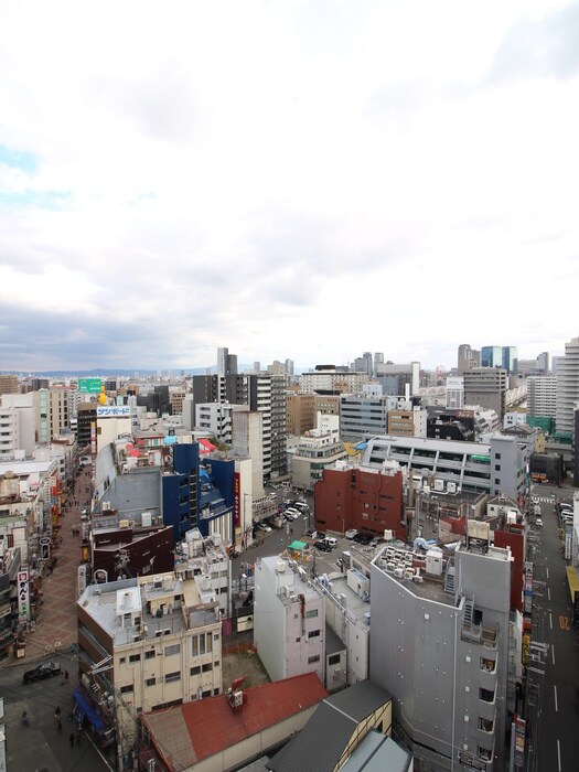 物件内観写真16　(室内からの展望)