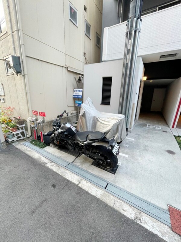 バイク置き場
